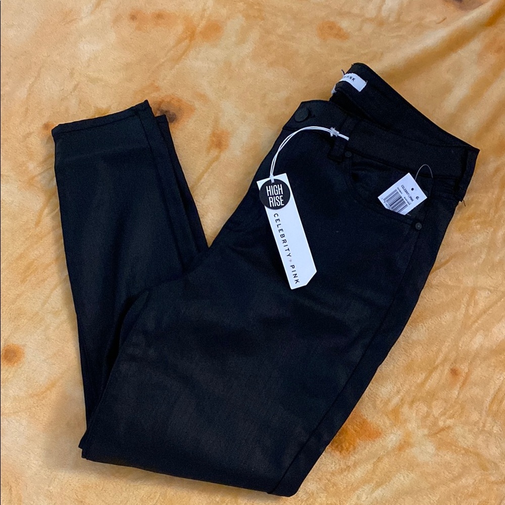 Celebrity Pink Women's Black High-Rise Jeans Size 16